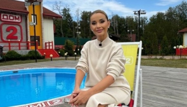 Ольга Орлова надеется, что её простят за песню "О неприличном" Ольга Орлова надеется, что её простят за песню "О неприличном"