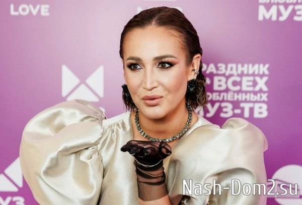 Ольга Бузова закрыла свою сеть ресторанов BUZfood