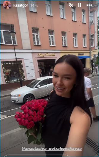 Екатерина Горина продуктивно проводит время с Анастасией Петраковской, вернувшись в столицу