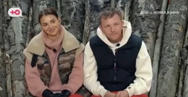 В первом этапе конкурса "Медовый месяц" Григорьев и Хорошев получили по 1 баллу