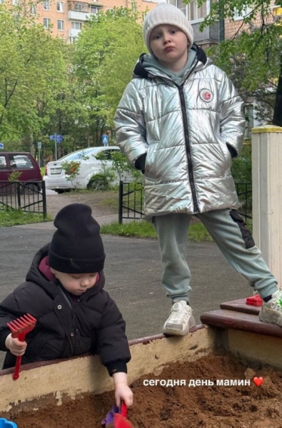 Алёна Рапунцель наняла детям английскую няню