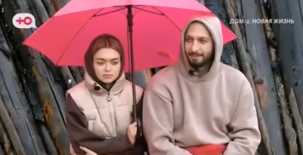 Яна Тырлышкина считает, что Шломе пора показывать отношения