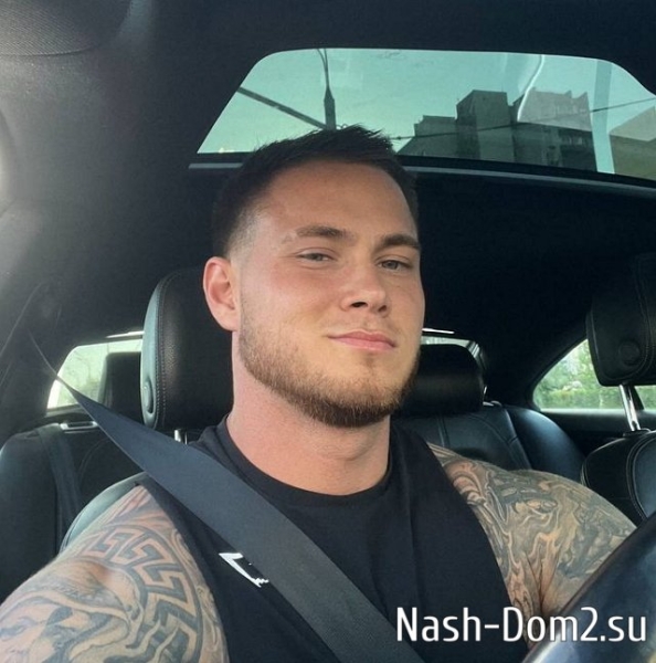 Катя Скалон и Андрей Пытляк сделали фотосессию в одной локации
