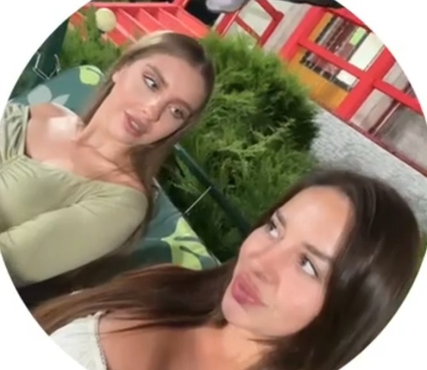 Евгения Дорожкина рассказала, чем занимается по ночам Настя Филиппова