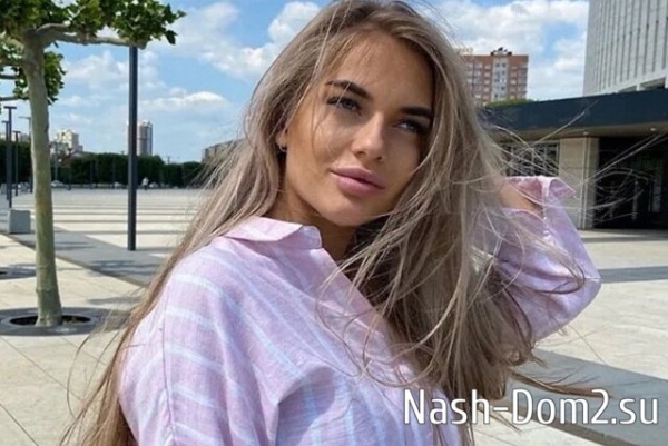 Катя Скалон и Андрей Пытляк сделали фотосессию в одной локации