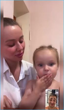 Алексей Безус продолжает общаться с Татьяной Репиной и дочкой Афиной