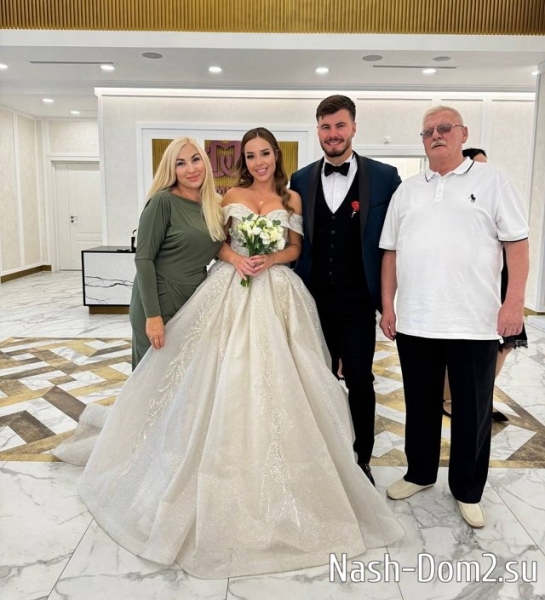 Евгения Дорожкина: Девочки, как же в нем неудобно