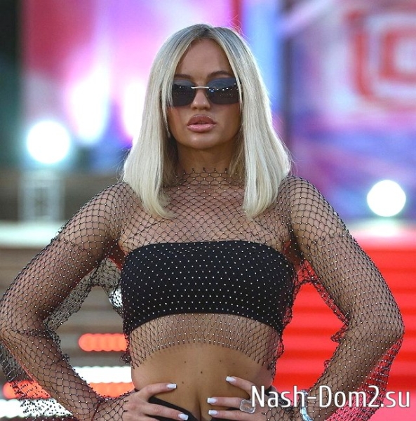 Элина Рахимова всё ещё не может забыть Максима Зараховича