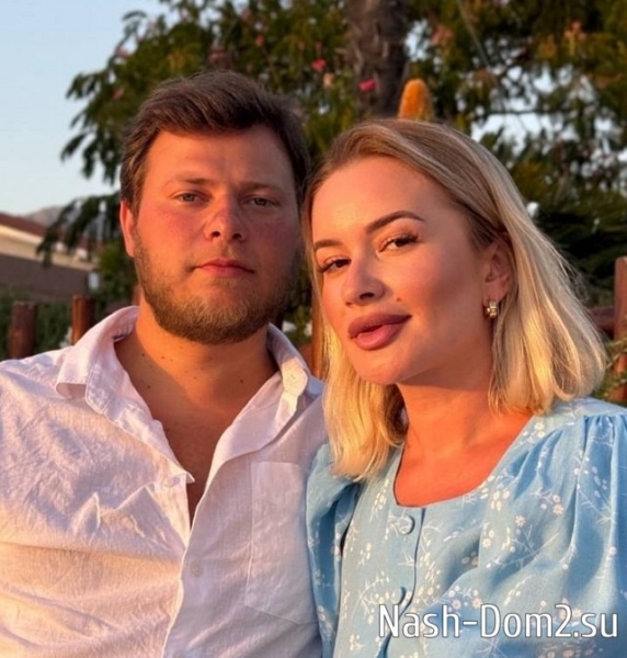 Елена Бушина продаёт квартиру в Черногории