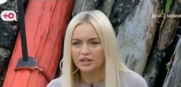 Элина Рахимова учит Дорожкину общаться с родителями жениха