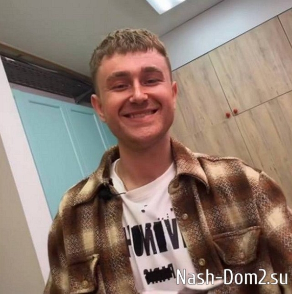 Влад Долгий покинул Дом-2 без Регины Шаймухаметовой