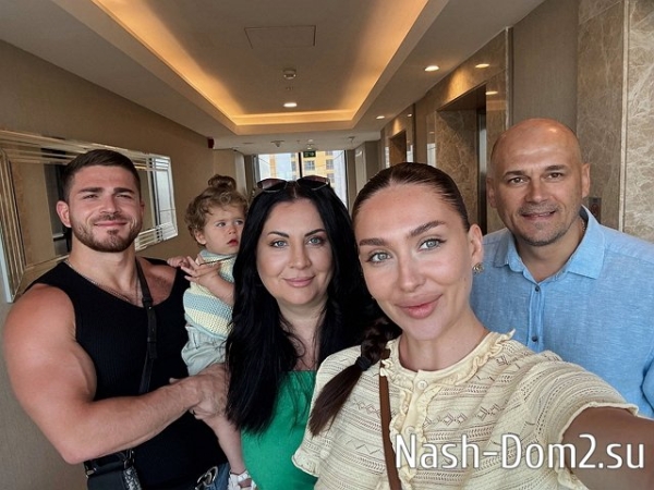 Татьяна Капаклы назвала причину задержавшую их в Стамбуле