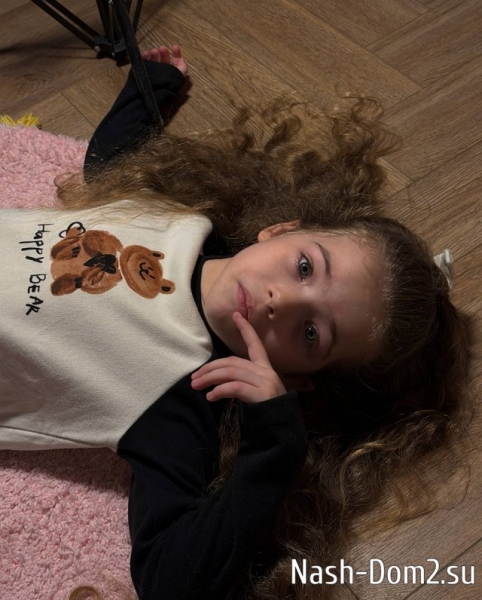 Ирина Пингвинова: Моя космическая девочка Ирина Пингвинова: Моя космическая девочка