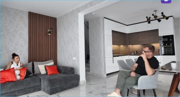 Илья Яббаров устал от женского окружения на второй площадке Дома 2 Илья Яббаров устал от женского окружения на второй площадке Дома 2