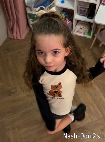 Ирина Пингвинова: Моя космическая девочка Ирина Пингвинова: Моя космическая девочка