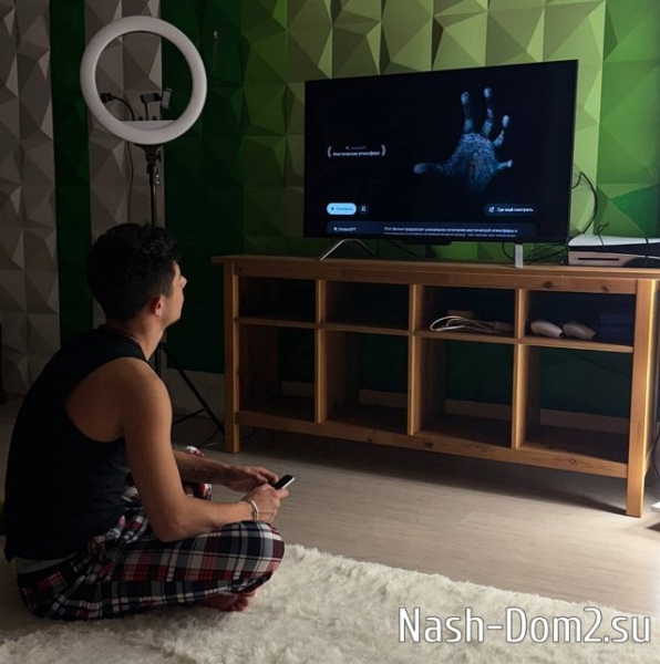 Антон Беккужев посмеялся над доверчивым Никитой Гуранда Антон Беккужев посмеялся над доверчивым Никитой Гуранда