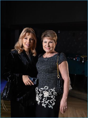 Никита Гуранда добивается примирения Рахимовой с его семьей Никита Гуранда добивается примирения Рахимовой с его семьей