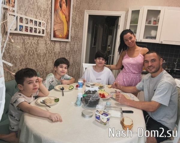 Младшему сыну Салибекова и Колисниченко исполнилось 7 лет