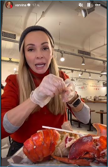 Наталья Варвина с мужем изучает кулинарные особенности еды в Нью-Йорке Наталья Варвина с мужем изучает кулинарные особенности еды в Нью-Йорке