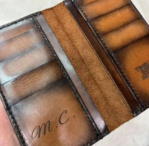 Тигран Салибеков продаёт квартиру и коллекцию чёток Тигран Салибеков продаёт квартиру и коллекцию чёток