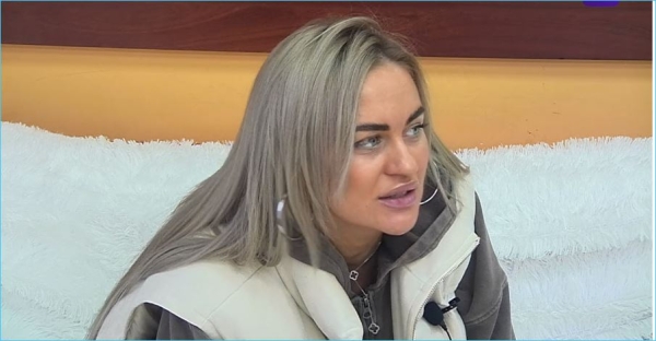 Элина Рахимова не «лохушка цветочная», а готовый продюсер для Никиты Гуранды Элина Рахимова не «лохушка цветочная», а готовый продюсер для Никиты Гуранды