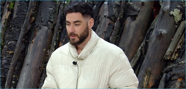 Тигран Салибеков давно не шутит по поводу жены Виктории. И не желает быть мужем-содержанкой Тигран Салибеков давно не шутит по поводу жены Виктории. И не желает быть мужем-содержанкой