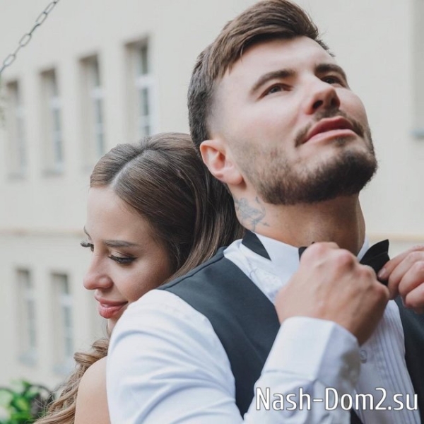 Сергей Хорошев воссоединился с женой в Дубае