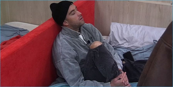 Поможет ли Григорьеву работа с психологом, спорят зрители Дома 2 Поможет ли Григорьеву работа с психологом, спорят зрители Дома 2