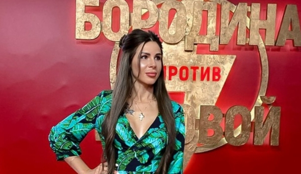 Анастасия Голд чуть не получила сердечный приступ из-за встречи с Майей Донцовой Анастасия Голд чуть не получила сердечный приступ из-за встречи с Майей Донцовой