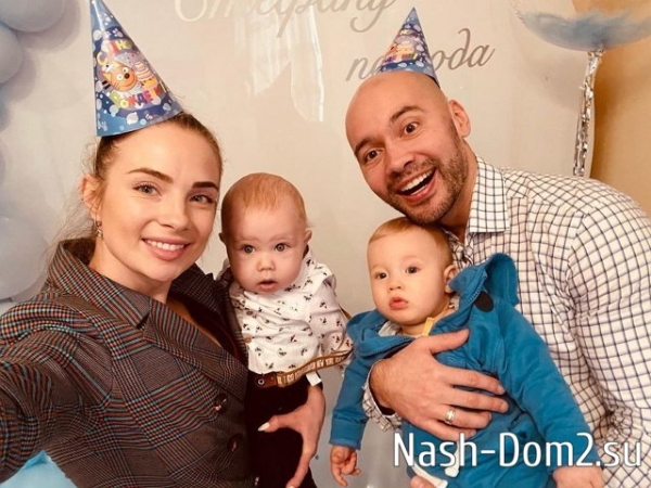 Александра Черно обиделась на ведущего Дома-2 Андрея Черкасова