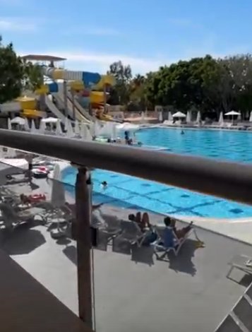 Яна Тырлышкина и Данко отдыхают в Турции по отдельности, но живут вместе