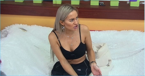 Выяснилось, почему Элина Рахимова жалуется на эмоциональное выгорание