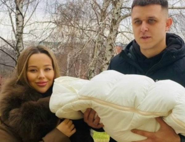 Татьяна Репина рада выписке из роддома Татьяна Репина рада выписке из роддома