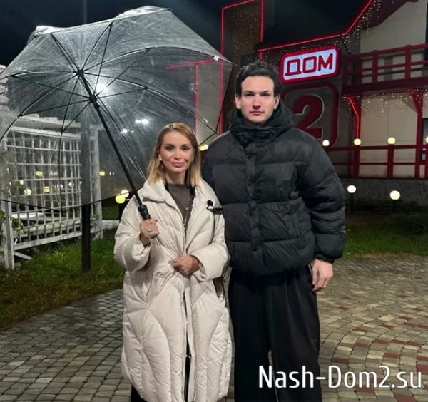 Роман Кузин передумал ухаживать за Элиной Рахимовой Роман Кузин передумал ухаживать за Элиной Рахимовой