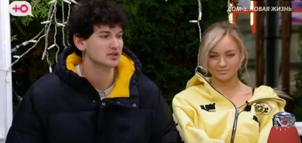 Элина Рахимова не может сделать новый паспорт