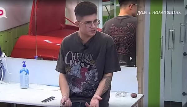 Никиту Гуранду радует "ожившая" мужская спальня Никиту Гуранду радует "ожившая" мужская спальня