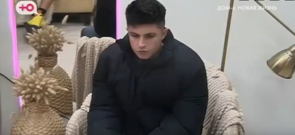 Катя Квашникова не хочет ехать с Григорьевым в Молдову вместо Таиланда