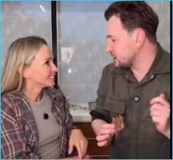 Влад Кадони помогает Наталье Варвиной с её кулинарным блогом Влад Кадони помогает Наталье Варвиной с её кулинарным блогом