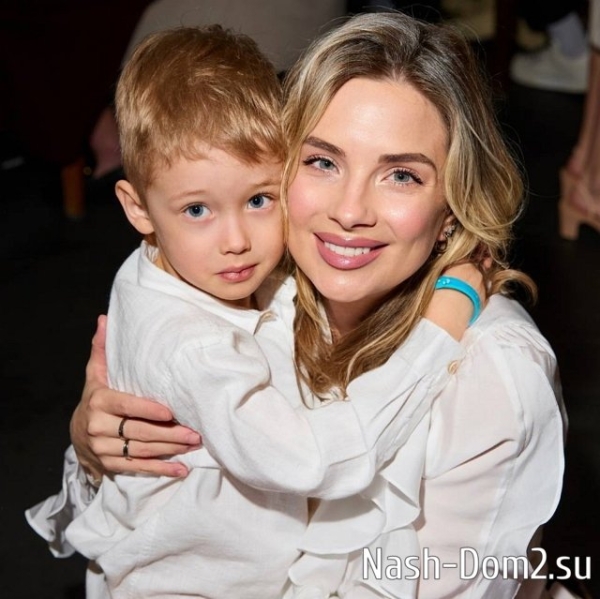 Кристина Черкасова переживает за старшего сына