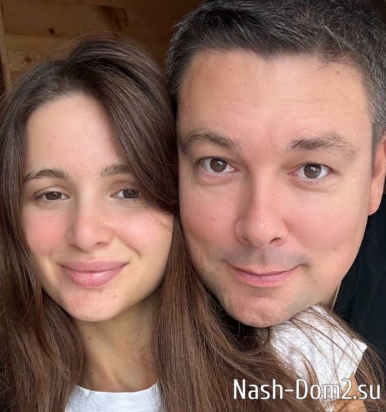 Андрей Чуев объяснил, почему забрал у экс-супруги машину