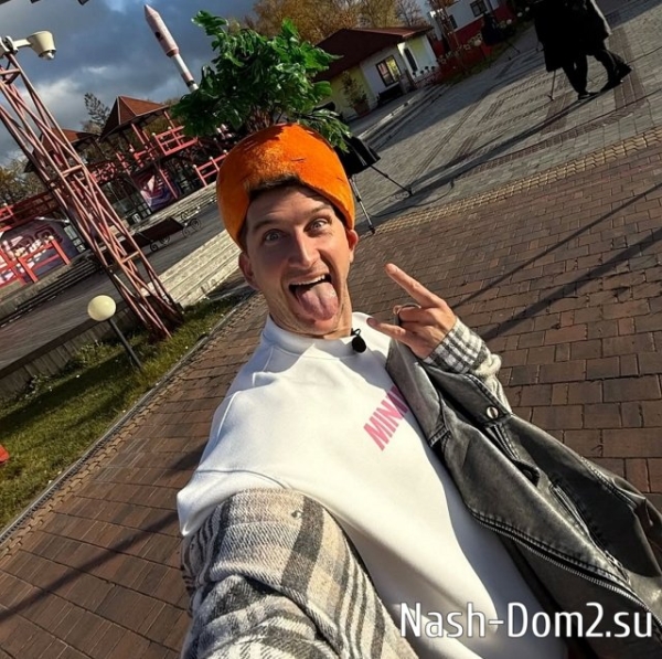 Евгении Хорошевой выгодно дружить с Дмитрием Луковкиным? Евгении Хорошевой выгодно дружить с Дмитрием Луковкиным?