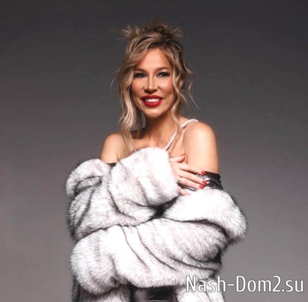 Надежда Ермакова стала обладательницей белоснежных виниров