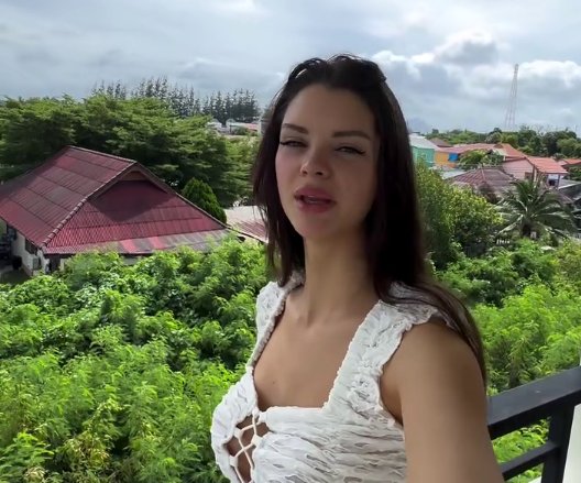 Анна Самонина попала в неприятности, считают зрители Дома 2