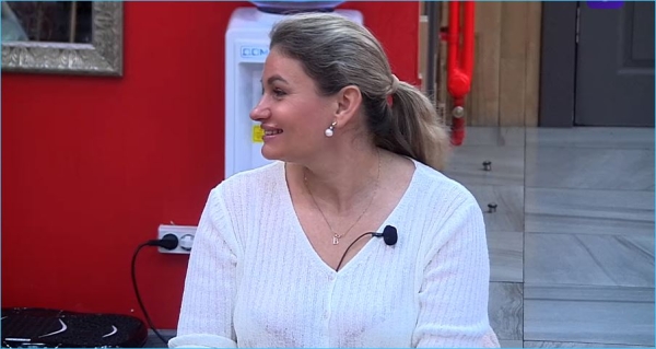 Вероника Гракович вне проекта Дом 2 не может устроить свою жизнь Вероника Гракович вне проекта Дом 2 не может устроить свою жизнь