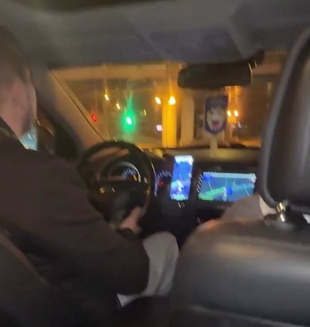 Клавдия Безверхова отправилась в командировку и увидится в Минске со своим сыном Клавдия Безверхова отправилась в командировку и увидится в Минске со своим сыном