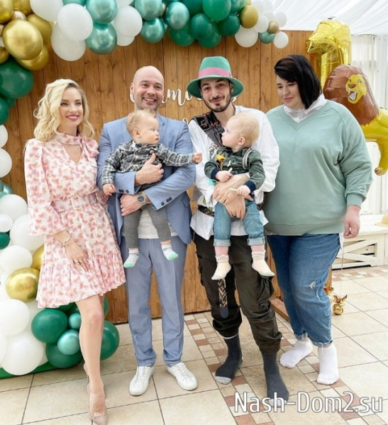 Александра Черно обиделась на ведущего Дома-2 Андрея Черкасова