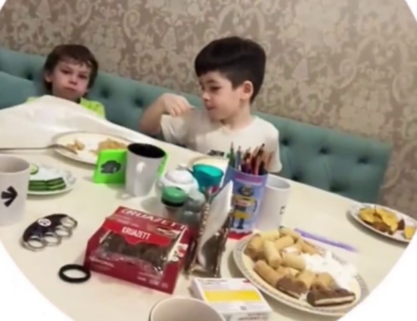 Юлия Колисниченко ради романа с блогером оставила детей на свою сестру Екатерину