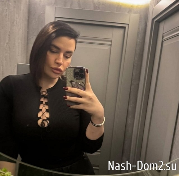 Александра Черно скоро растеряет всех своих друзей Александра Черно скоро растеряет всех своих друзей