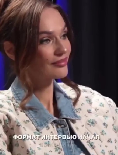 Алёна Водонаева про Ксению Бородину: Нет словарного запаса, чудовищно выражает мысли Алёна Водонаева про Ксению Бородину: Нет словарного запаса, чудовищно выражает мысли