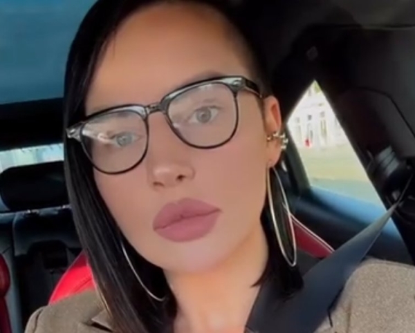 От Александры Черно продолжают отказываться друзья От Александры Черно продолжают отказываться друзья